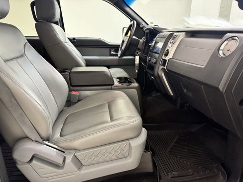 Used 2013 Ford F150 XLT w/ Mid Equipment Group image 22