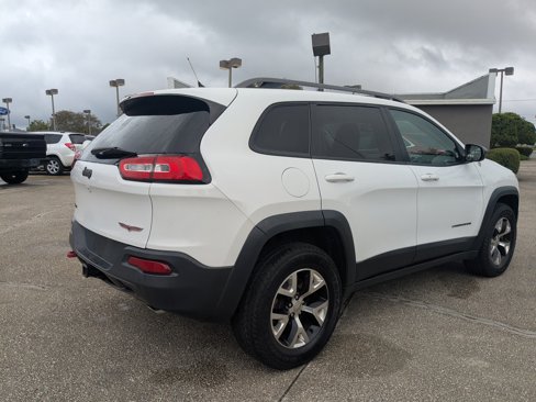 Used 2014 Jeep Cherokee Trailhawk w/ Comfort/Convenience Group image 5