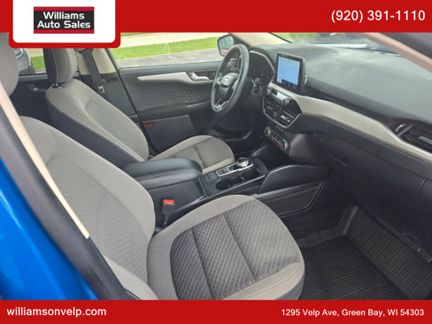 Used 2020 Ford Escape SE image 16