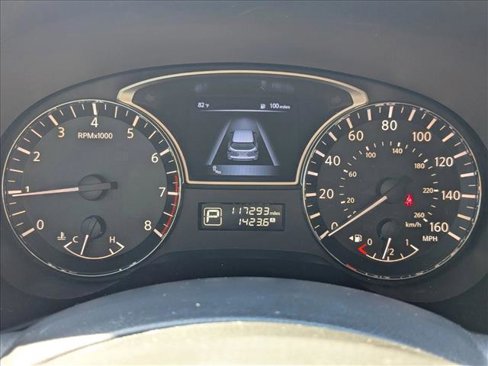 Used 2015 Nissan Pathfinder Platinum image 14