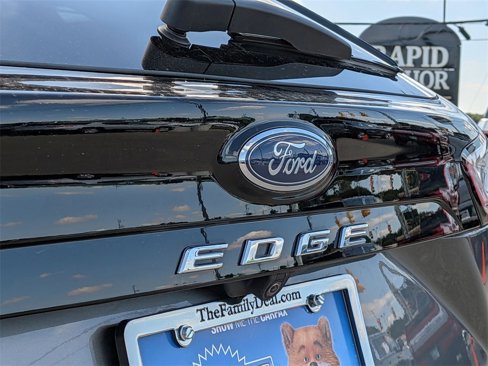 Used 2023 Ford Edge SEL w/ Convenience Package image 10