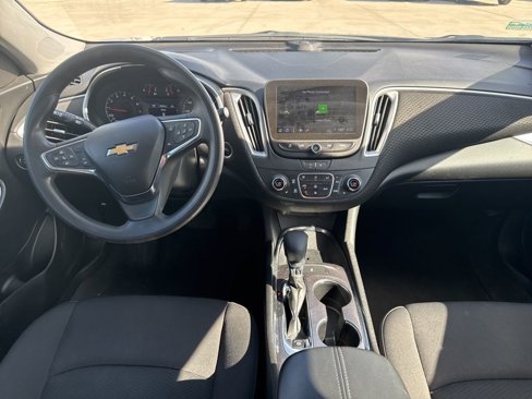 Used 2023 Chevrolet Malibu LT image 18