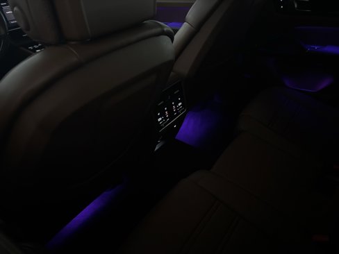 Certified 2023 Porsche Cayenne S image 38