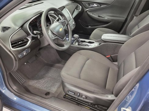 Used 2024 Chevrolet Malibu LT image 9
