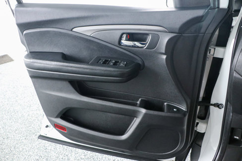 Used 2020 Honda Pilot LX image 21