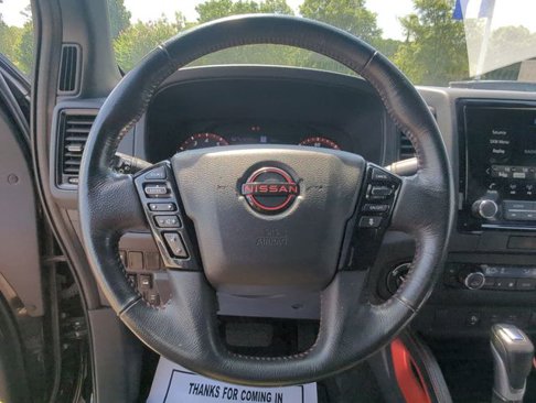 Used 2022 Nissan Frontier PRO-4X w/ Technology Package image 22