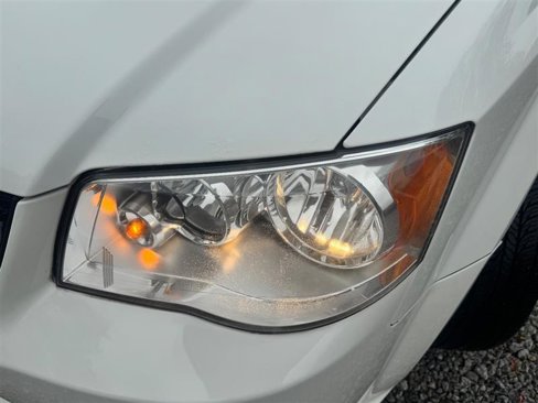 Used 2012 RAM C/V image 11