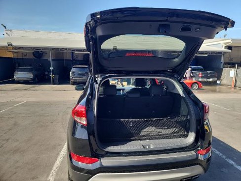 Used 2018 Hyundai Tucson Limited image 25