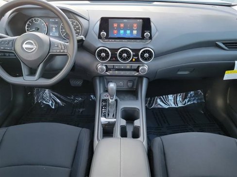 New 2025 Nissan Sentra S image 8