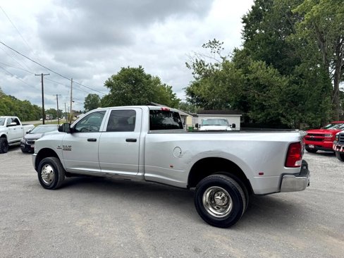 Used 2016 RAM 3500 Tradesman w/ Chrome Appearance Group image 8