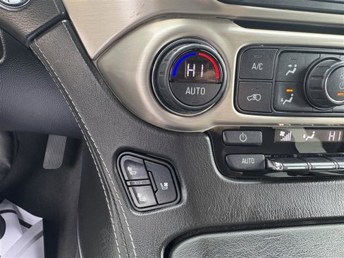 Used 2020 GMC Yukon XL Denali image 28