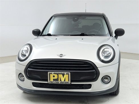 Used 2020 MINI Cooper 4-Door Hardtop w/ Storage Package image 2
