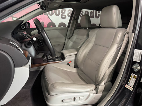 Used 2016 Acura RDX AWD w/ Advance Package image 18