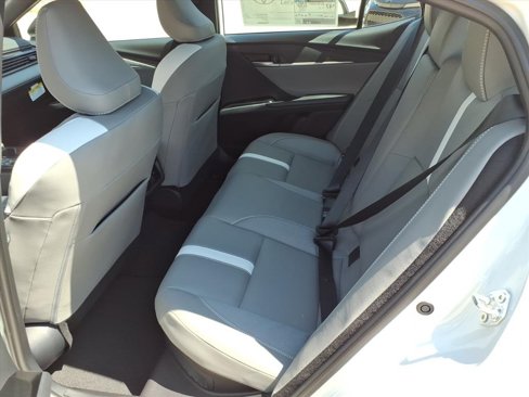 New 2025 Toyota Camry SE image 15