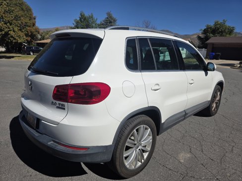 Used 2012 Volkswagen Tiguan SEL image 4