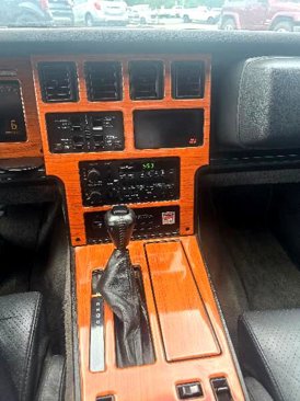 Used 1986 Chevrolet Corvette Convertible image 9