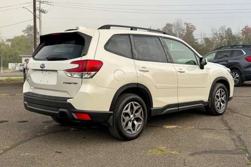 Certified 2021 Subaru Forester Premium image 3