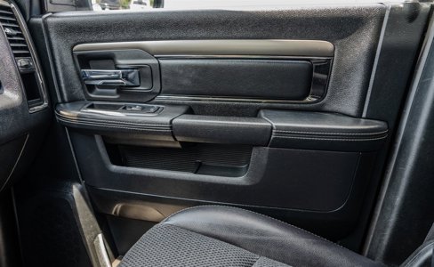 Used 2016 RAM 1500 Sport image 23