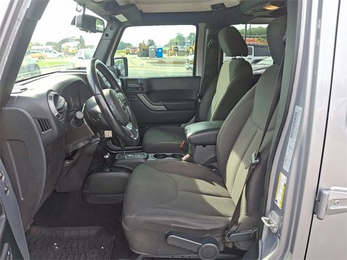 Used 2018 Jeep Wrangler Unlimited Sport S image 15