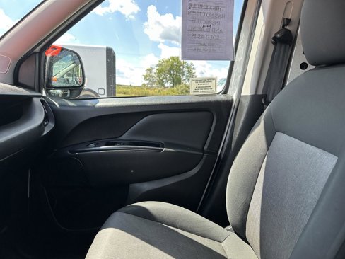 Used 2016 RAM ProMaster City Tradesman SLT w/ Rear Back-up Camera Group image 25