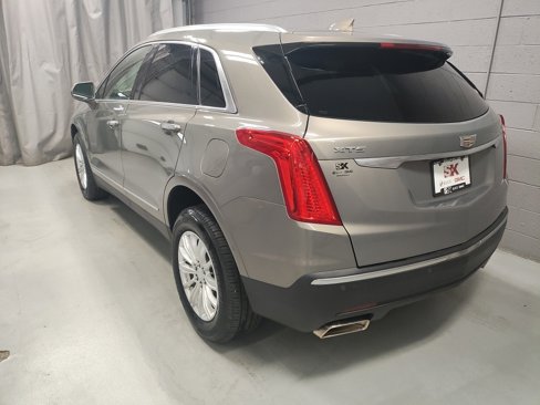 Used 2017 Cadillac XT5 FWD image 20