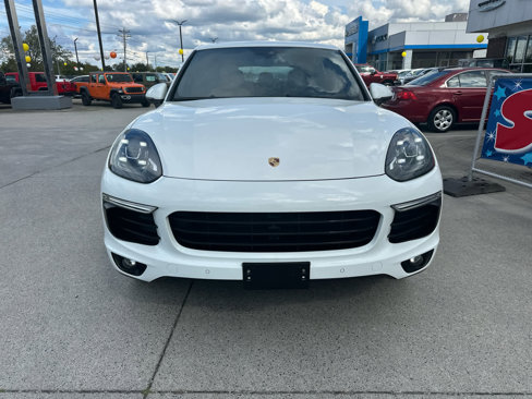 Used 2016 Porsche Cayenne image 3