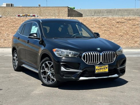Used 2021 BMW X1 sDrive28i image 2