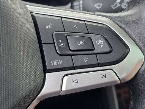 Used 2023 Volkswagen Jetta SE image 17