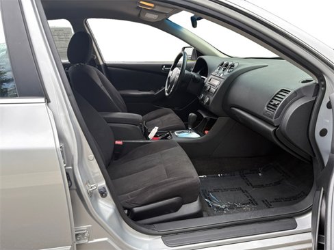 Used 2012 Nissan Altima 2.5 S image 11