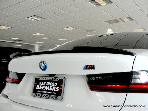 Used 2022 BMW 330e w/ M Sport Package image 13