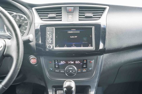 Used 2019 Nissan Sentra SV w/ Exterior Package image 13