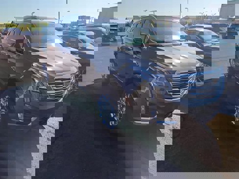 Used 2019 Cadillac XT5 AWD image 1