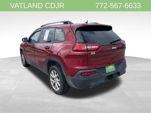 Used 2016 Jeep Cherokee Sport w/ Trailer Tow Group image 9