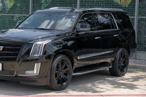 Used 2016 Cadillac Escalade Luxury image 9