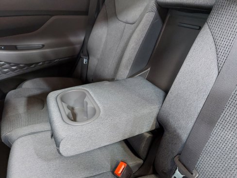 Used 2019 Hyundai Santa Fe SEL image 39