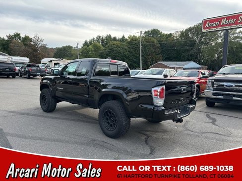 Used 2021 Toyota Tacoma TRD Sport image 4
