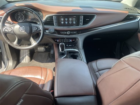 Used 2018 Buick Enclave Avenir w/ Avenir Technology Package image 22