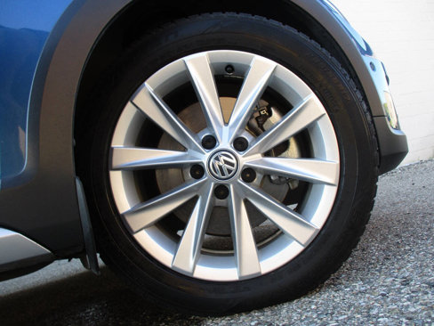 Used 2017 Volkswagen Golf Alltrack SE image 41