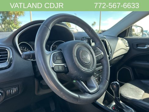 Certified 2021 Jeep Compass Latitude image 13