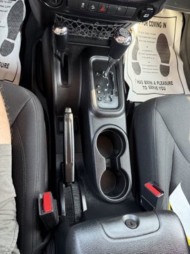 Used 2015 Jeep Wrangler Unlimited Sport w/ Quick Order Package 24S image 15