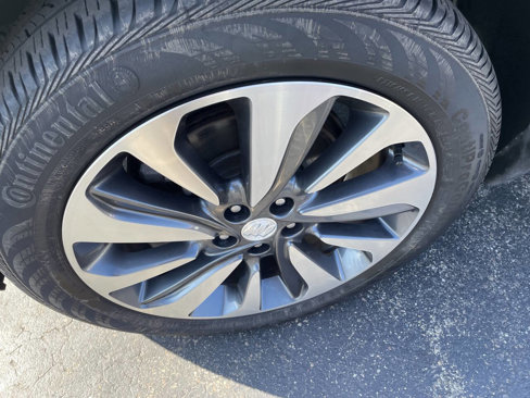 Used 2022 Buick Encore Preferred w/ Safety Package image 10