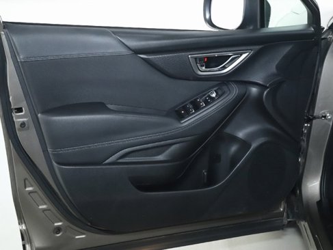 Used 2020 Subaru Forester Premium image 16
