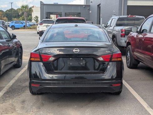 Certified 2024 Nissan Altima 2.5 SV image 2