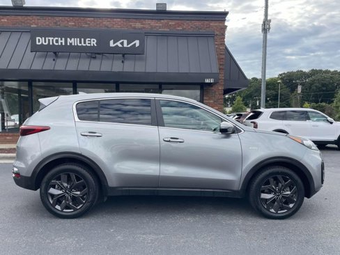Certified 2022 Kia Sportage LX w/ LX AWD Value Edition Package image 8