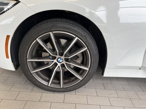 Used 2021 BMW 330i xDrive Sedan w/ Convenience Package image 12