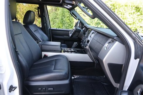 Used 2016 Ford Expedition Limited w/ Equipment Group 301A image 27