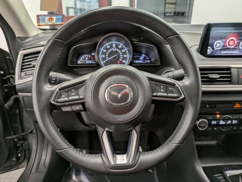 Used 2018 MAZDA MAZDA3 Touring image 20