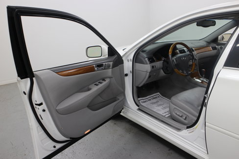 Used 2005 Lexus ES 330 image 11