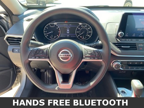 Used 2022 Nissan Altima 2.5 SV image 5