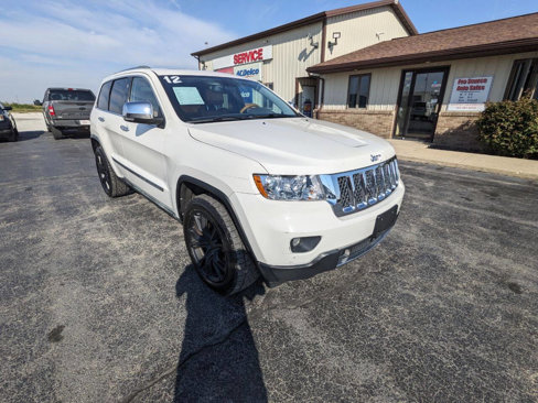 Used 2012 Jeep Grand Cherokee Overland image 2